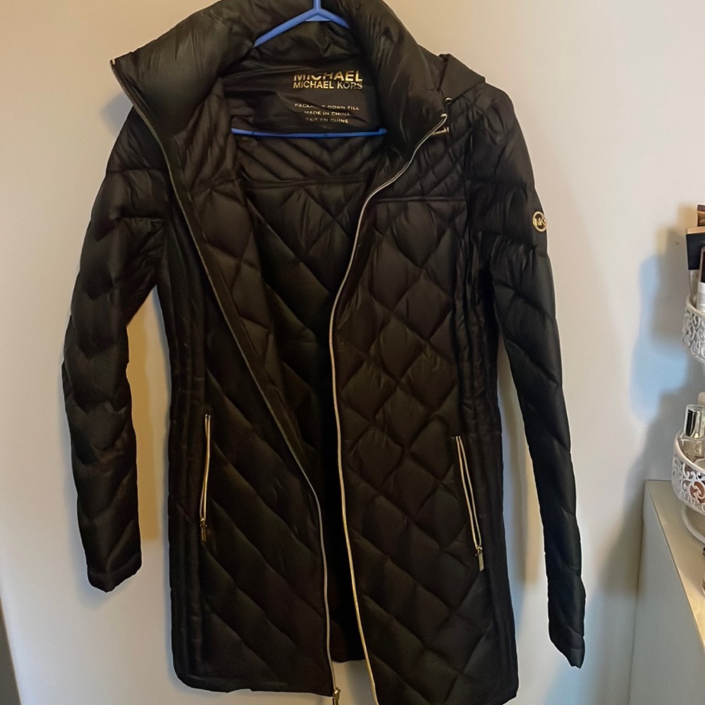 MK light jacket with hood size small gold zipper